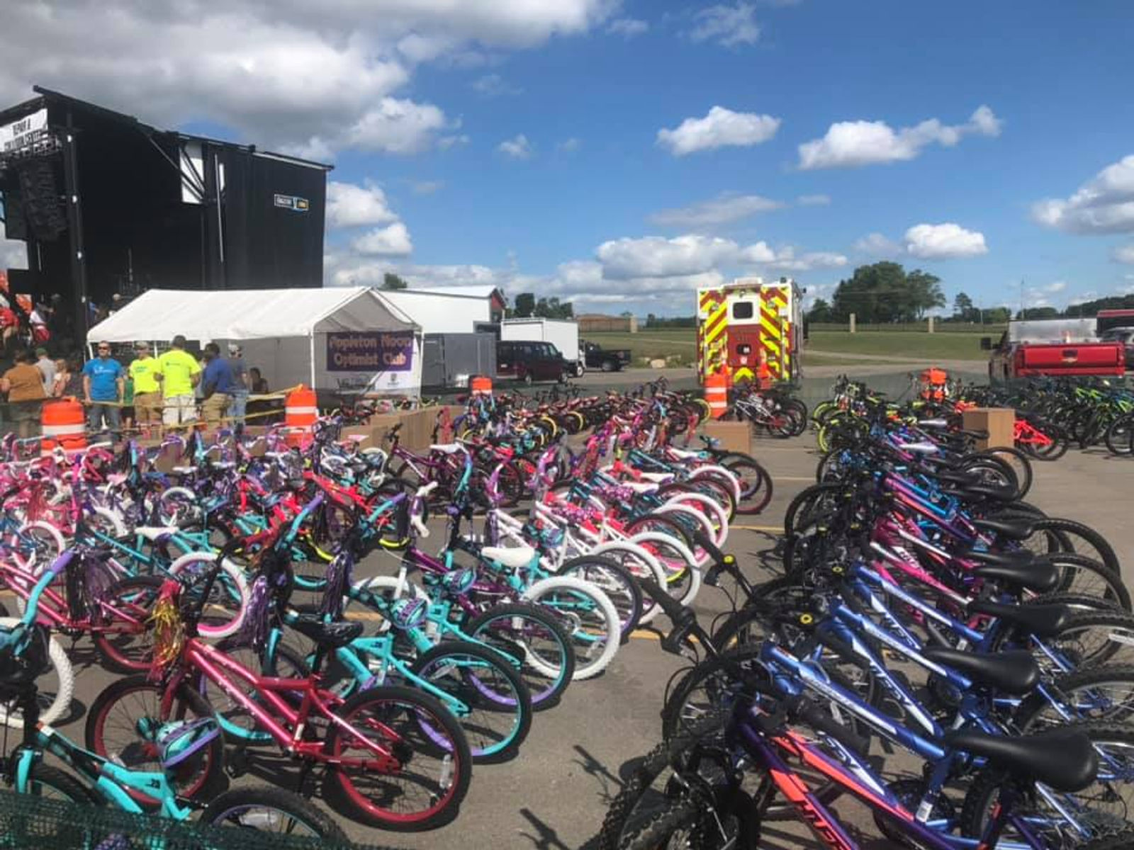 Appleton Noon Optimists community moment